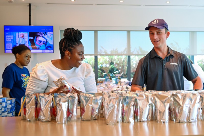 CIIPA volunteers help prepare seniors for hurricane season